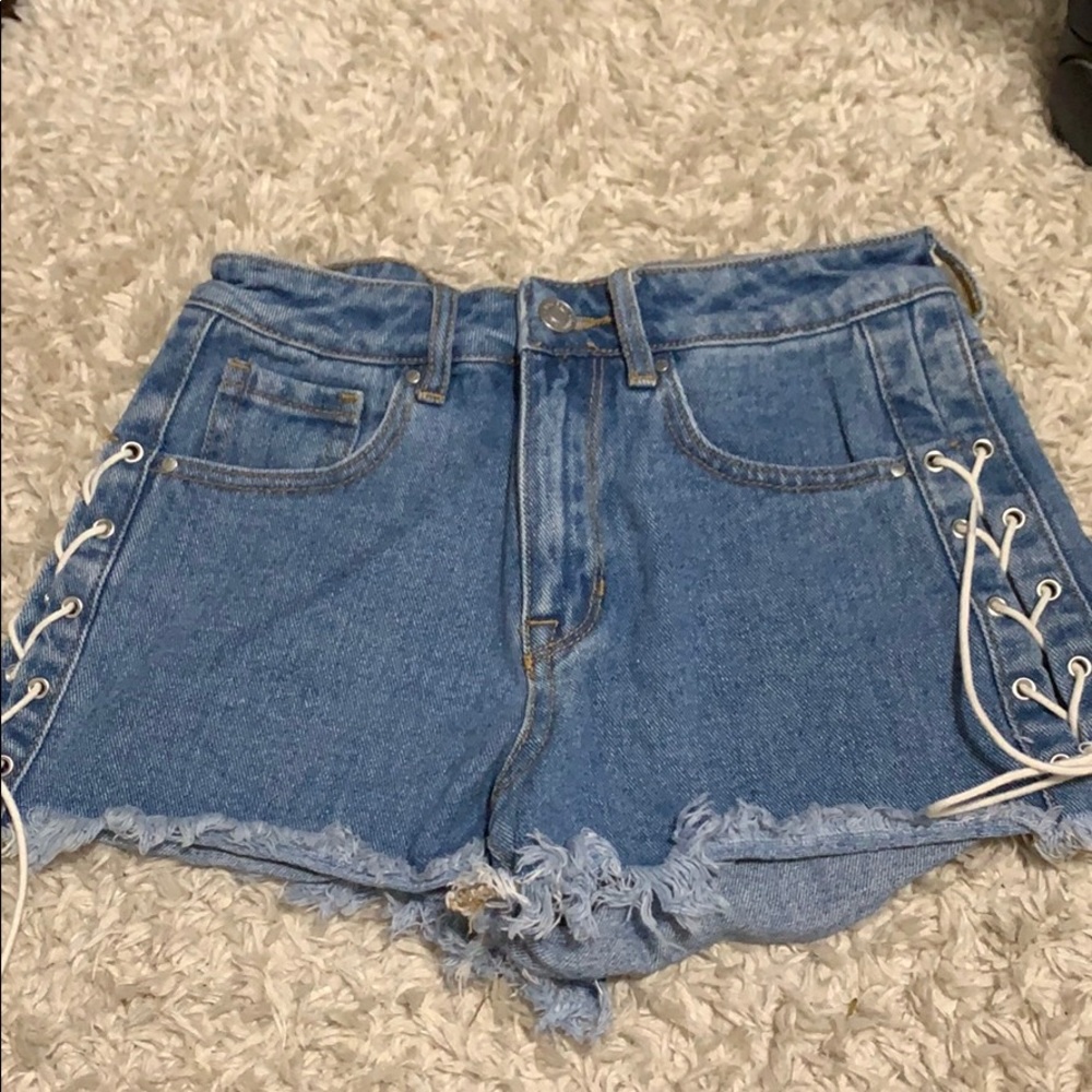 PACSUN : blue denim shorts with tie detailing